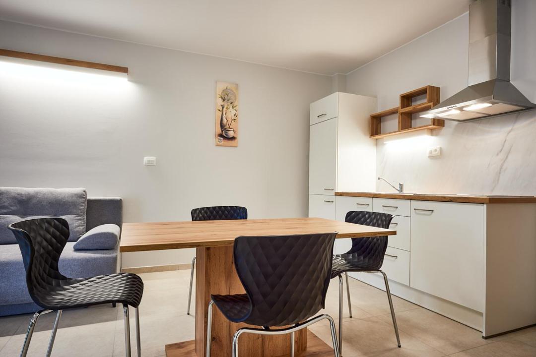 Posestvo Rouna - Winery And Apartments 维帕瓦 外观 照片